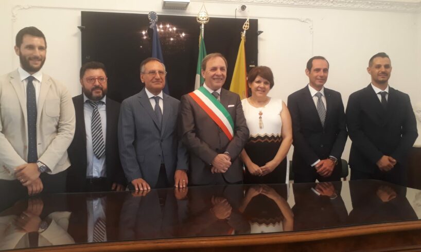 Paternò, giurano i 6 assessori della giunta: ecco le deleghe loro assegnate