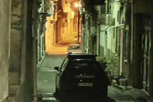 Giarre, donna trovata morta in casa: fermato il marito