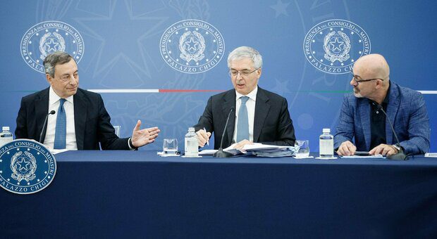 Dal Governo 17 mld per famiglie e imprese contro inflazione e caro energia: interventi per calmierare bollette di luce, acqua e gas