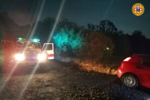 Ragalna, due persone in difficoltà smarrite nei boschi della Milia: aiutate dal Soccorso Alpino