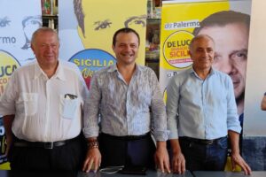 Elezioni regionali, De Luca accoglie l’ex segretario Pd di Catania: “Con Villari e il suo gruppo nessun passaggio ma la condivisione di un progetto”