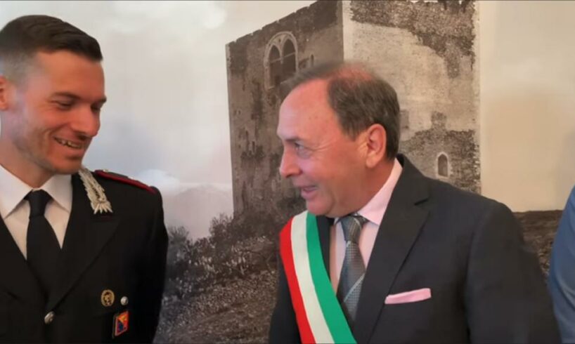 Paternò, dopo 4 anni lascia la città il tenente Bocchino: il saluto del sindaco Naso (VIDEO)