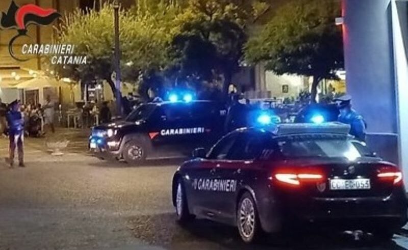 Paternò e Biancavilla, al setaccio i luoghi della movida: sanzioni e denunce