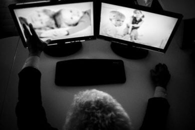 Pedopornografia online, tracce informatiche e flussi di denaro smascherano gli internauti. Perquisizioni in Sicilia e altre 8 regioni