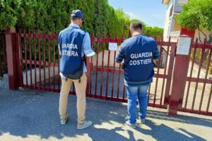 Mascali, Guardia Costiera sequestra 19 palazzine (500 appartamenti) di un complesso edilizio per inquinamento ambientale