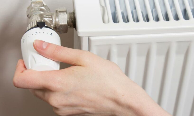 Energia, il piano del Governo: a Catania dall’8 dicembre termosifoni accesi a 19 gradi per 7 ore al giorno