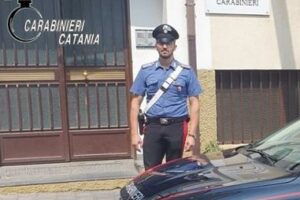 Misterbianco, di notte faceva la spesa ‘gratis’ nel supermercato: ai domiciliari 47enne