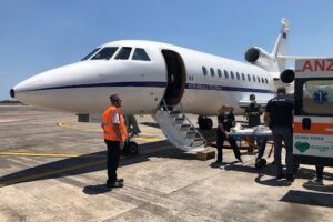 Catania, neonato di 6 giorni trasferito in volo dal ‘Garibaldi-Nesima’ al ‘Bambino Gesù’ di Roma: è in imminente pericolo di vita