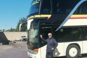 Vittoria, rischia di soffocare per una caramella: autista dell’autobus le salva la vita