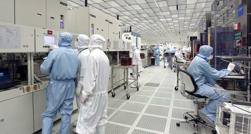 Catania, StMicroelectronics investe 730 mln per nuovo impianto: creerà 700 nuovi posti di lavoro