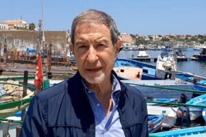 Migranti, il ministro Musumeci difende le scelte del governo: “Navi delle Ong sono tedesche, si rivolgano a Berlino”