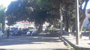 Paternò, via Vittorio Emanuele chiusa al transito in due punti: commercianti preoccupati, automobilisti furiosi
