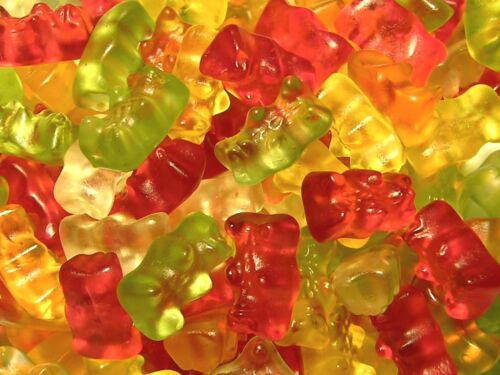 Trova un assegno di 4 milioni del gigante del dolce Haribo e lo restituisce: lo ringraziano con 6 pacchi di caramelle gommose