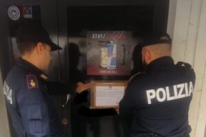 Catania, lite tra donne per gelosia: questore chiude locale in via Sangiuliano