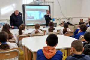 Lezioni di legalità della Polizia di Stato in 4 province siciliane: “Nei panni di Caino per difendere le ragioni di Abele”