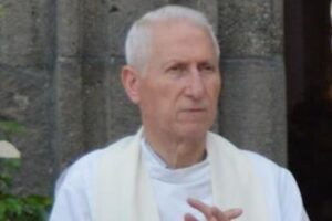 Biancavilla, è morto padre Nicoletti: un malore alla fine della messa