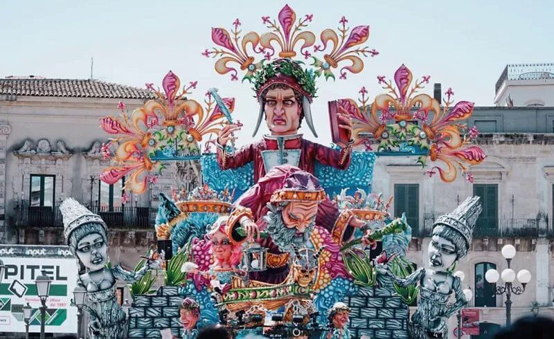 Turismo, il Carnevale di Acireale fa impennare le prenotazioni aeree: è tra le ricerche più cliccate dai viaggiatori