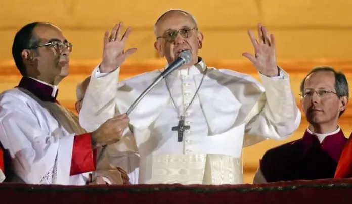 I 10 anni di Papa Francesco: “Fratelli e sorelle, buonasera” diede inizio al magistero della semplicità