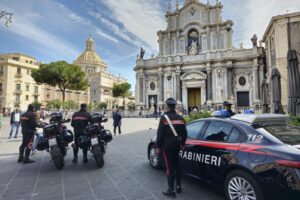 “Pasqua sicura” in tutta la provincia di Catania: Carabinieri pattugliano zone di maggiorare aggregazione