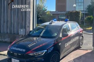 S. A. li Battiati, 37enne aggredisce sorella e genitori per avere i soldi della droga: arrestato