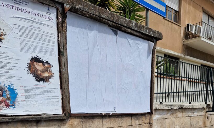 Paternò, Naso oscura i manifesti del Pd contro La Russa. Il segretario regionale dem: “Siamo in un regime”