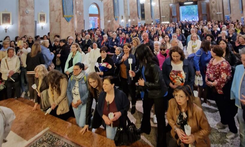 Paternò, torna la Festa della Madonna della Consolazione: centinaia di fedeli in pellegrinaggio al Santuario