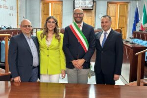 Biancavilla, al via il ‘Bonanno bis’: giuramento dei 3 assessori designati e prima riunione di giunta