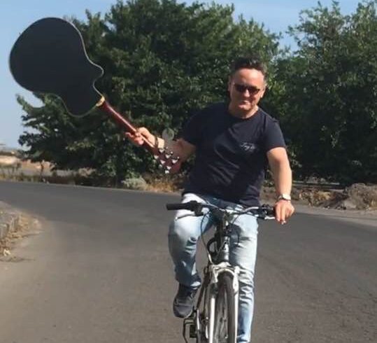 Adrano, a Santa Lucia i funerali del cardiologo Pippo Laudani officiati dal vescovo Schillaci: il ricordo di un amico