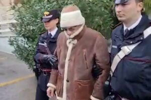Messina Denaro, file su indagini e cattura offerti al fotografo Corona: ai domiciliari Maresciallo CC e un politico