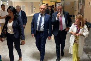 Salute, visita ispettiva Commissione Ars ospedali Paternò e Caltagirone: “Misure immediate contro carenza dei medici”