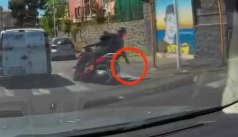 Catania, due persone arrestate per tentato omicidio e ricettazione: agguato ripreso in tempo reale (VIDEO)