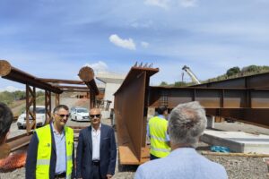 Strada Bronte-Adrano, Barbagallo (Pd) visita i cantieri: “Governo Meloni dia 300 mln per intera infrastruttura”