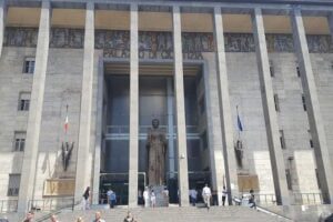 Catania, il giudice della non convalida del trattenimento dei migranti: “Non si trasformi questione giuridica in vicenda personale”