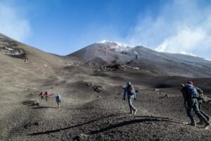 Belpasso, Caputo disciplina l’accesso sull’Etna di escursionisti e visitatori