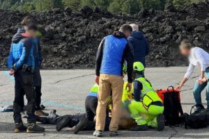 Etna, muore turista toscano durante escursione a quota 2800 m: inutili i soccorsi