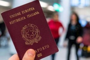 Catania, sabato 21 Polizia promuove ‘Open Day’ per il passaporto: anche ad Acireale, Adrano e Caltagirone