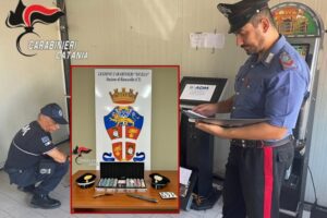 Biancavilla: videogiochi illegali, tavolo e carte da poker nell’associazione sportiva e culturale. Titolare denunciato