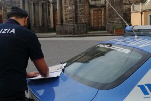 Adrano, ai domiciliari per tentato omicidio esce per fare una passeggiata: 52enne denunciato per evasione