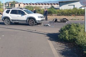 Paternò, auto si scontra con una Vespa sulla Sp 58: giovane ferito trasportato in ospedale