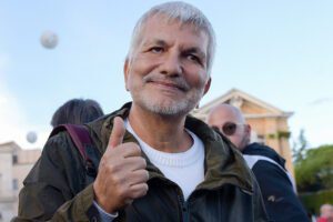 Nichi Vendola torna alla politica attiva: “La sinistra deve cambiare musica”