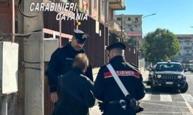 Biancavilla, anziana vittima di 2 truffatori consegna soldi e gioielli per un falso incidente: 2 denunciati