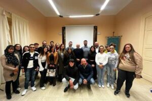 Adrano, 80 ragazzi coinvolti nel progetto “Giovani è Città”: gestire meglio le sfide della vita