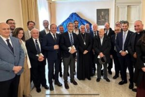 Catania, gli auguri dell’Arcivescovo Renna a politici e amministratori: “Coraggio!”
