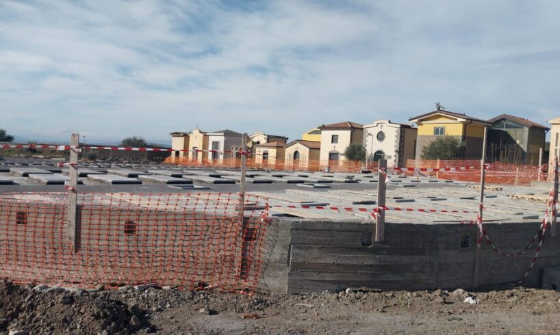 Paternò, sulle 310 tombe nel cimitero di via Balatelle il Pd accusa la giunta Naso di inefficienza politica