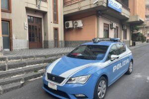 Adrano, straniero irregolare lavorava come bracciante agricolo: denuncia ed espulsione