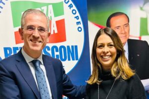 Tremestieri Etneo, la consigliera Bordonaro aderisce a Forza Italia. Falcone: “Il partito cresce in tutta la provincia”