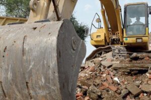 Randazzo, demoliti manufatti abusivi in contrada Dagala Longa: erano lì da oltre 30 anni