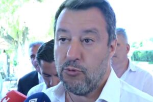 Matteo Salvini, Ministro delle infrastrutture e dei Trasporti, presenzierà questa mattina a Piano Tavola frazione di Belpasso, alla cerimonia inaugurale per l’avvio dei lavori del primo lotto, della tratta della metropolitana Misterbianco centro - Paternò.