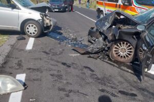 Belpasso, scontro tra due auto lungo via Pirandello a Piano Tavola: feriti tutti gli occupanti