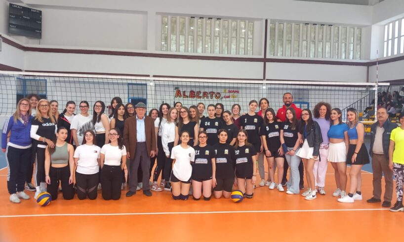 Bronte, corsa alle medaglie per le Olimpiadi studentesche. Firrarello: Ogni gara è una grande festa